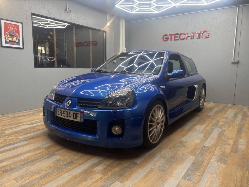 CLIO V6 BLEU NUIT 
