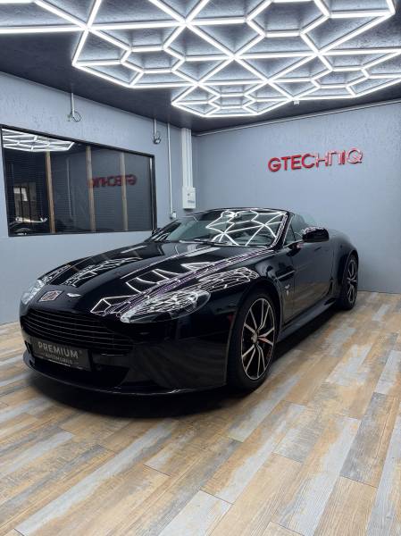 Aston Martin Vantage S Cabriolet 