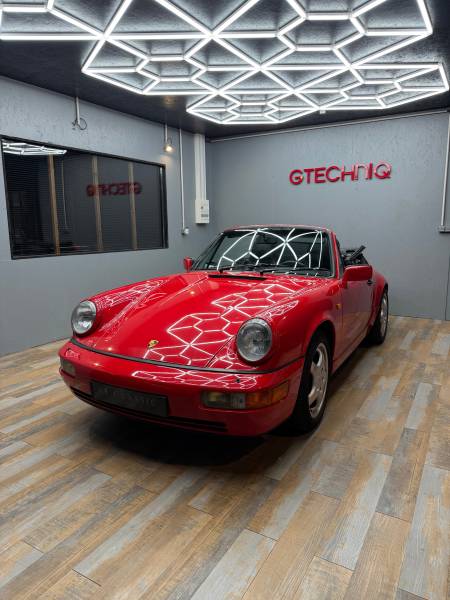 Porsche 964 cabriolet Rouge 